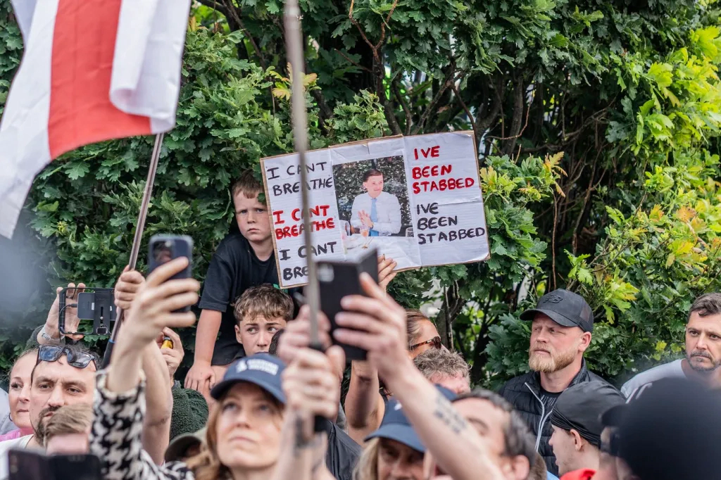 Proteste în Marea Britanie