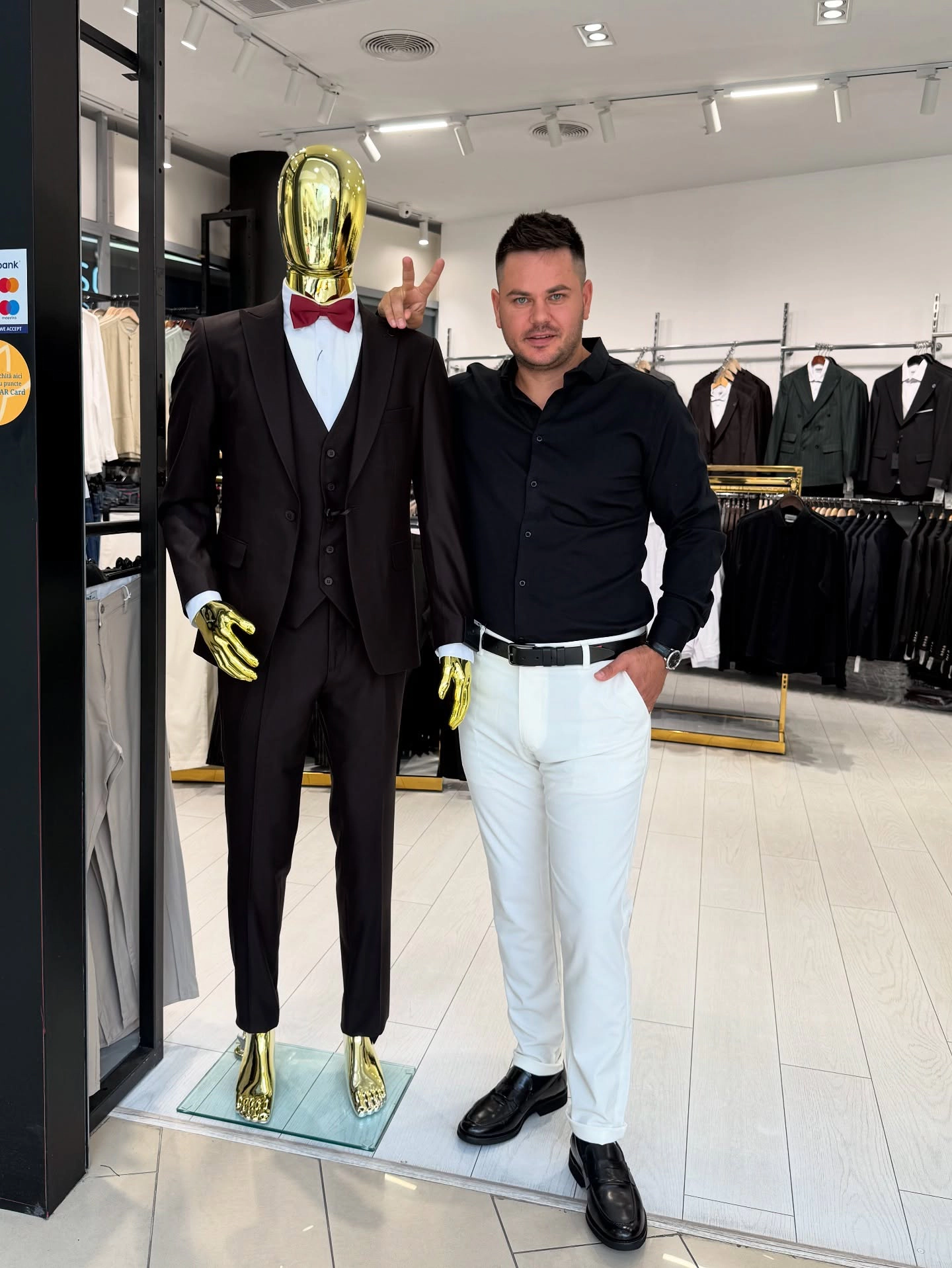 MAX FASHION