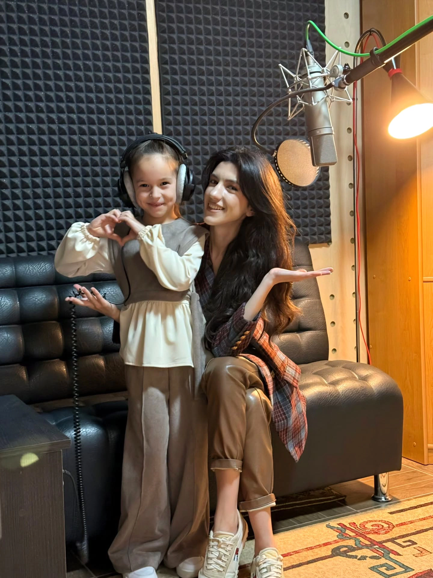 Ecaterina Grădinar și Andreea Josan
