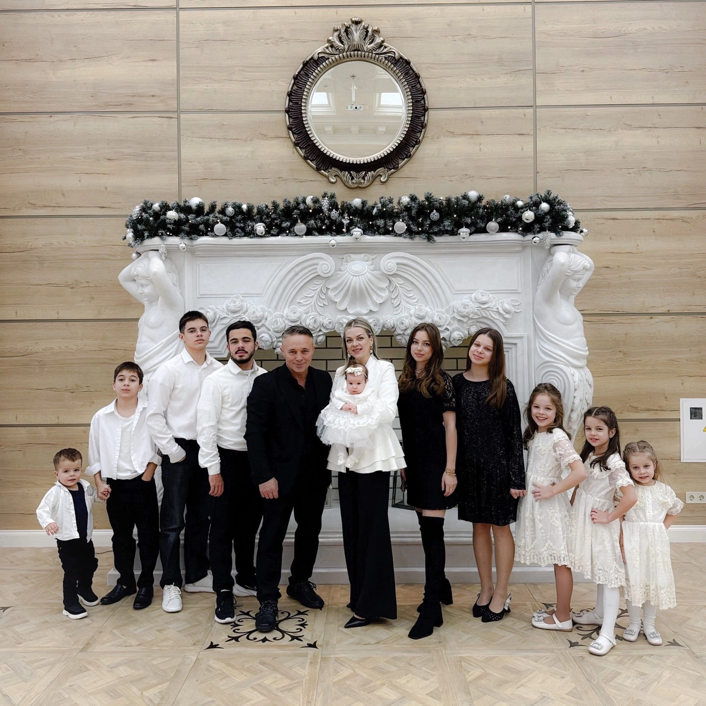 Familia Cârnaț