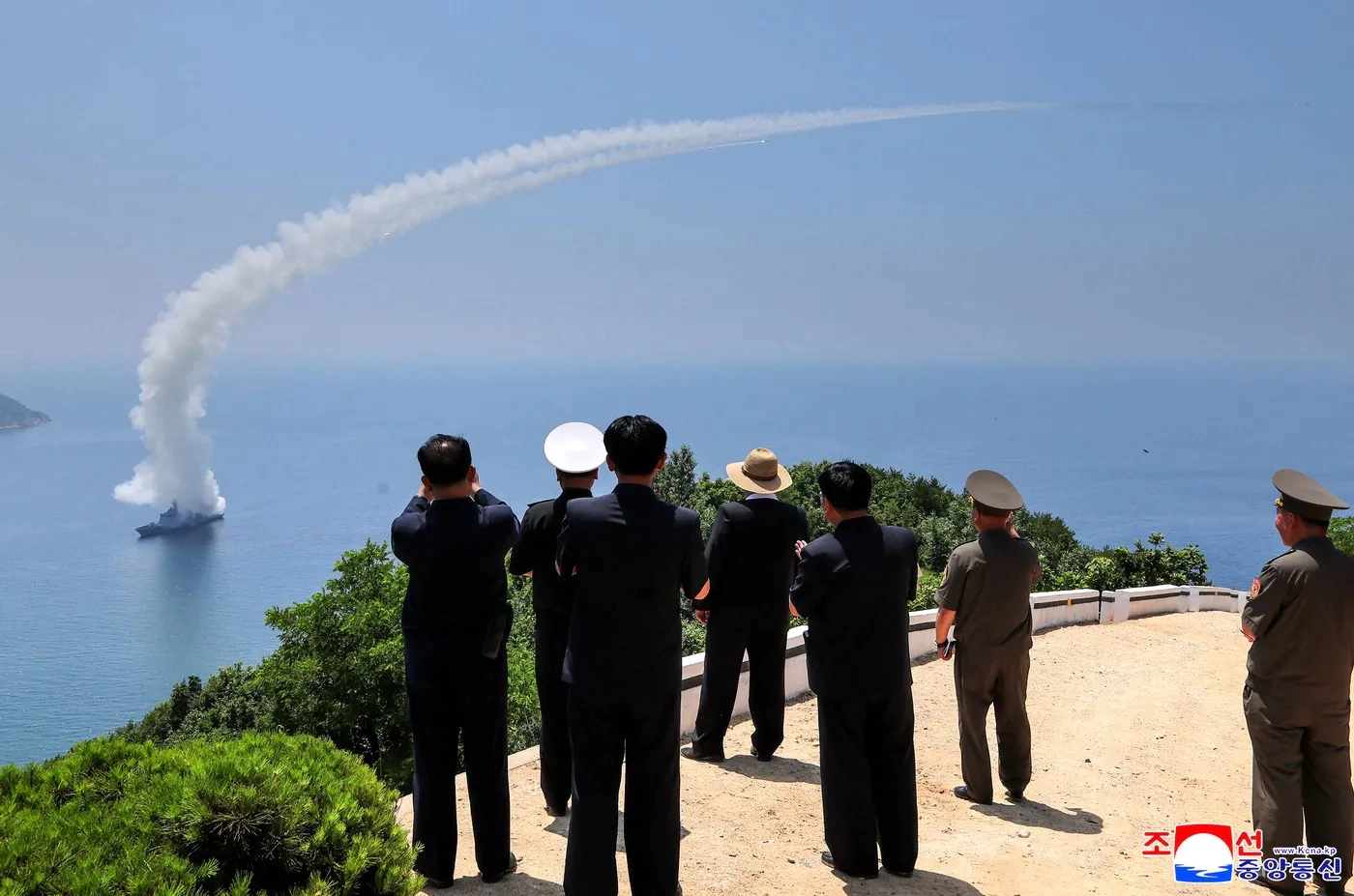 Kim Jong Un a supervizat lansarea rachetei