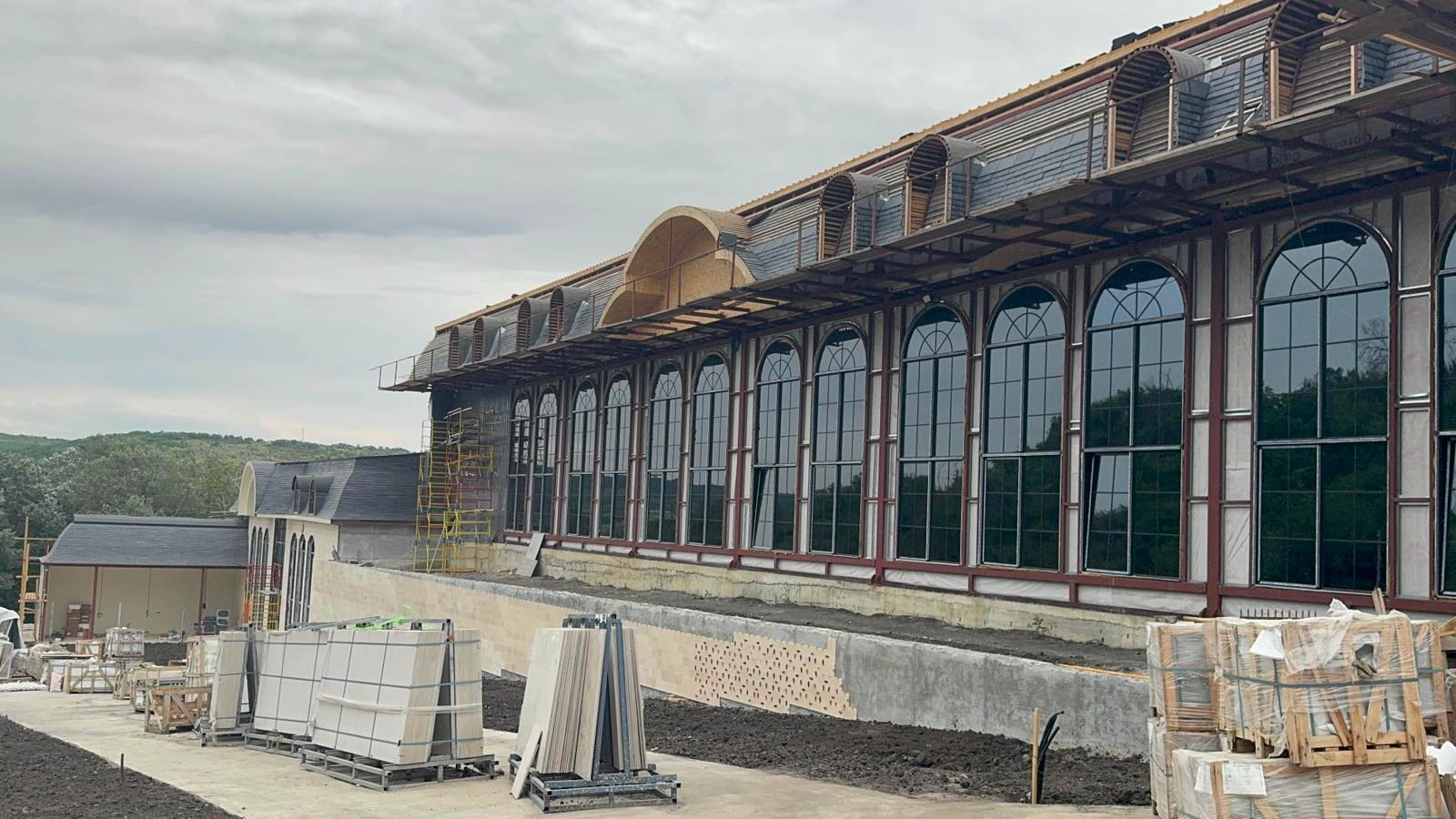 Construcție în Pădurea Doina