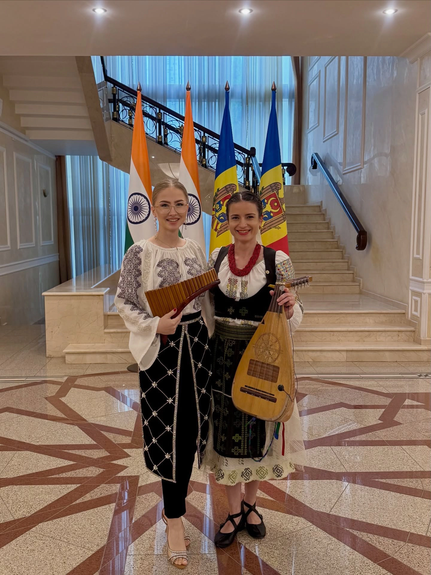 Stela Botez și Adriana Babin