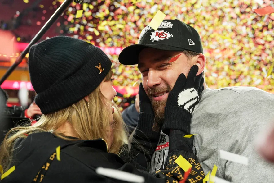 Taylor Swift și Travis Kelce