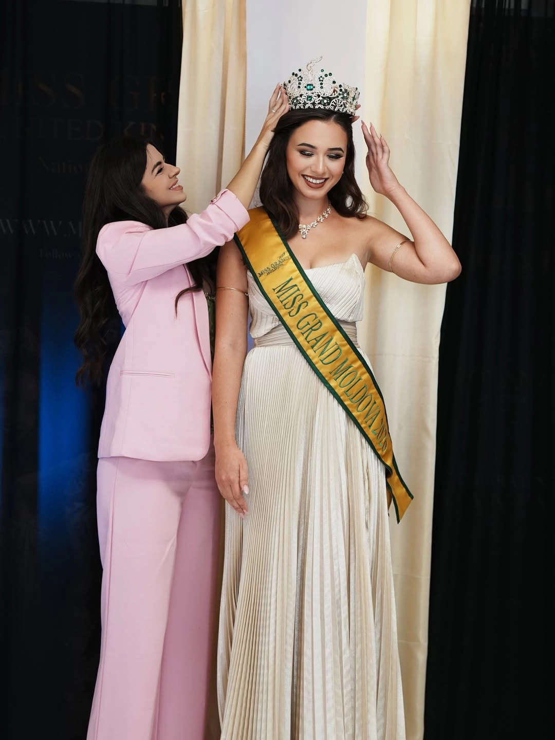Daniela Costin și Regina Ganzenko