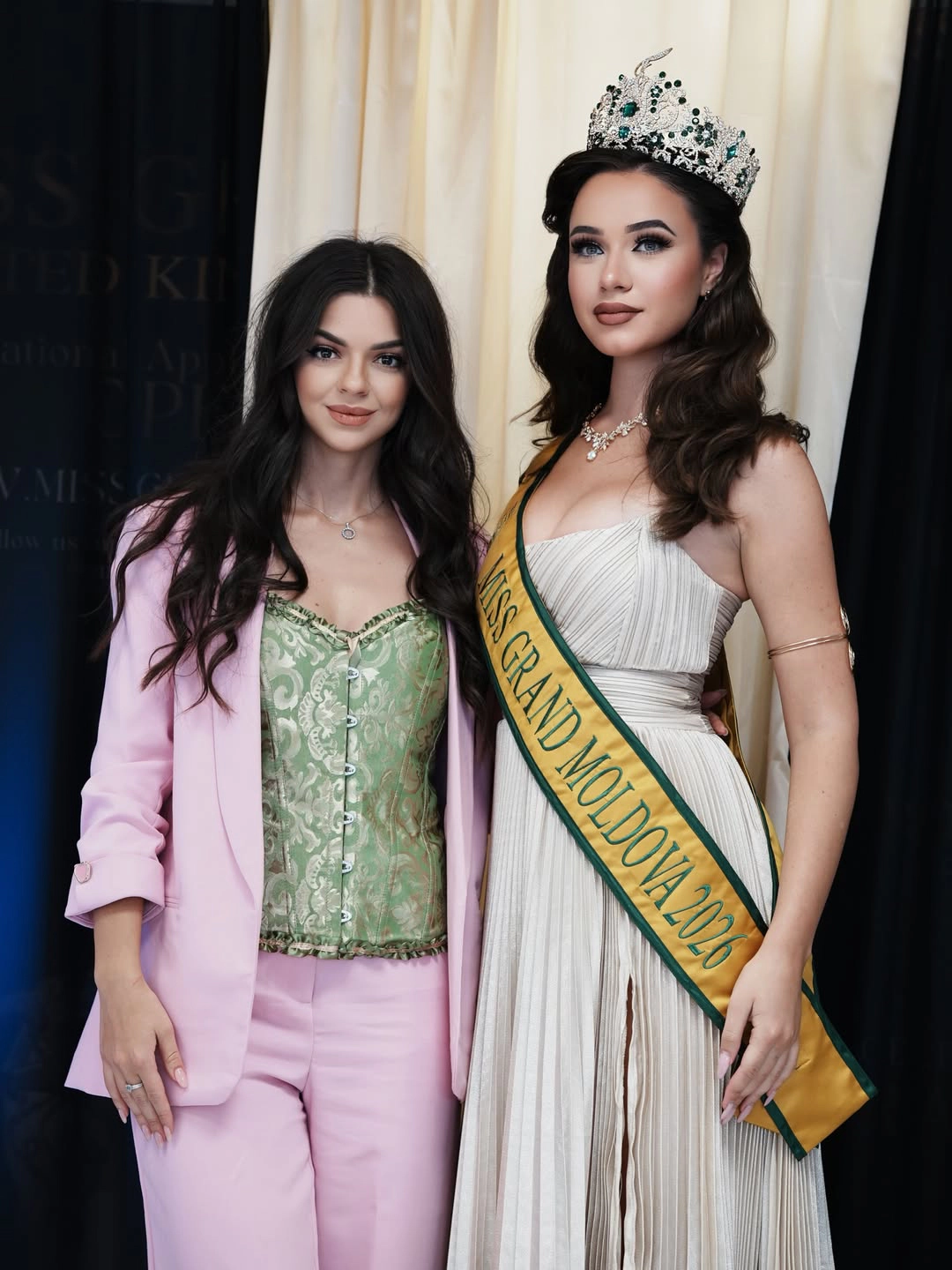 Daniela Costin și Regina Ganzenko