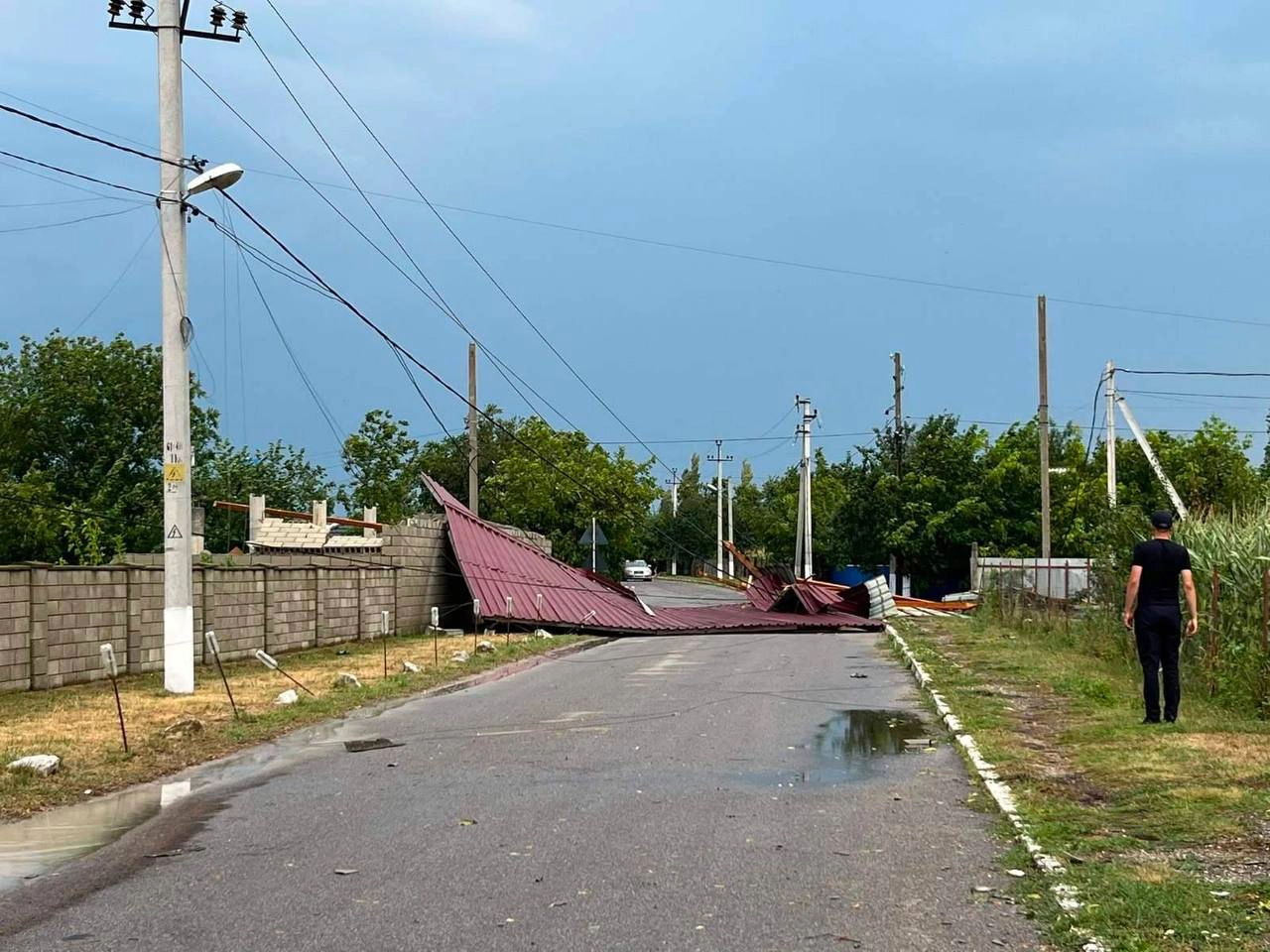 Furtuna a făcut ravagii în mai multe raioane din țară