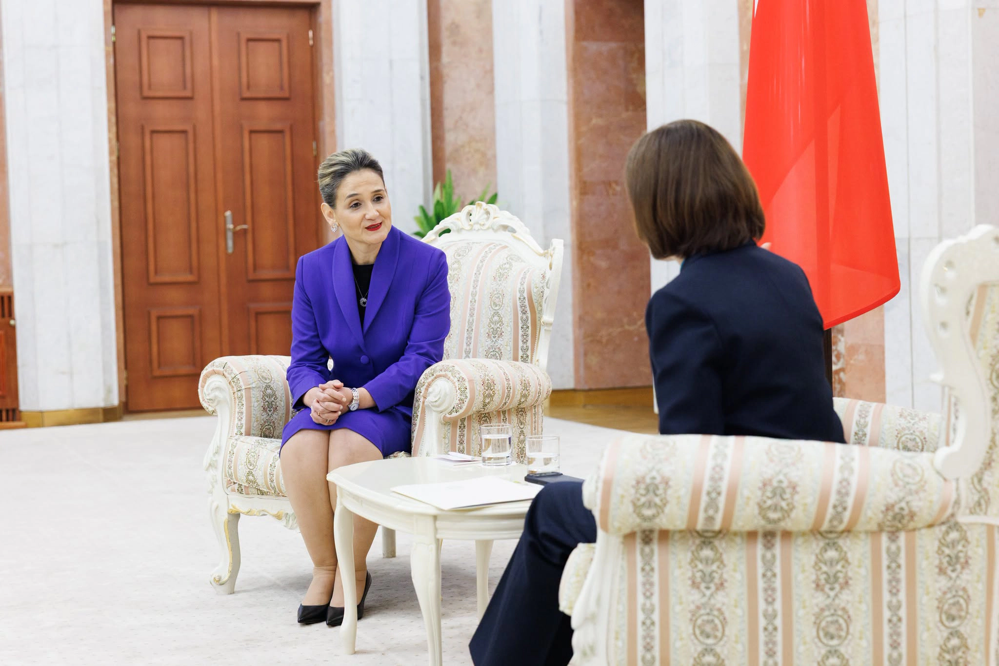 Nazmiye Başaran și Maia Sandu