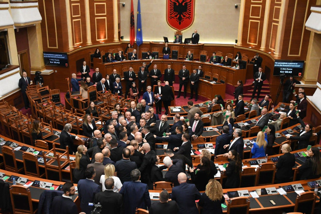 Bătaie în parlamentul Albaniei
